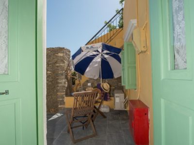 Kyklameno Apartment - Symi Holidays