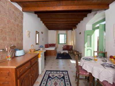 Kyklameno Apartment - Symi Holidays