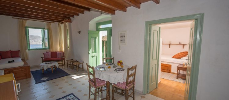 Kyklameno Apartment - Symi Holidays